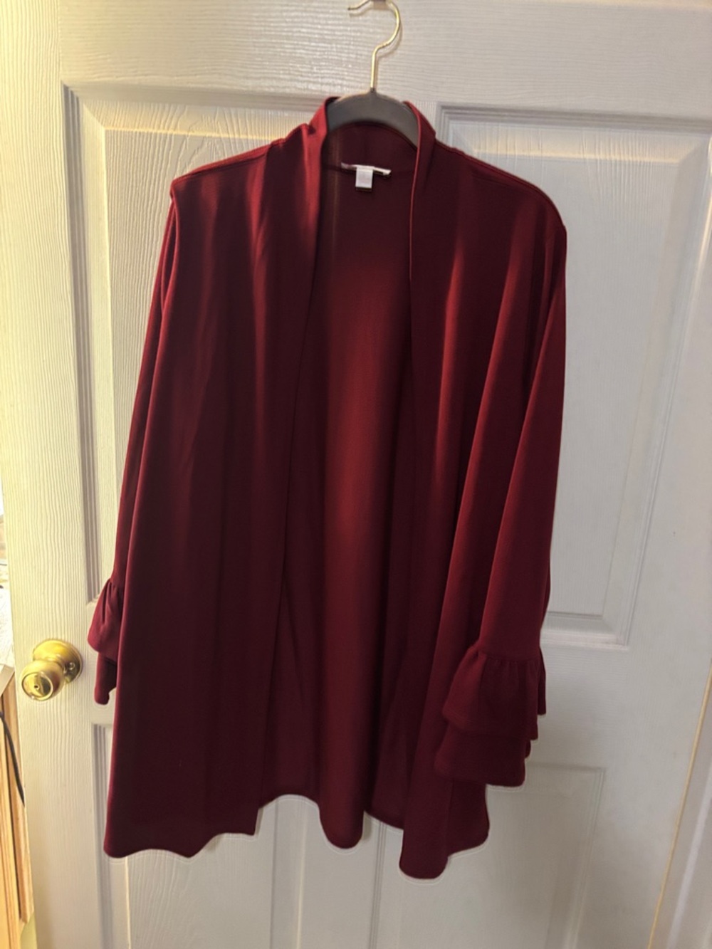 Kim gravel  Open-Front Long Sleeve Cardigan - Burgundy like new.